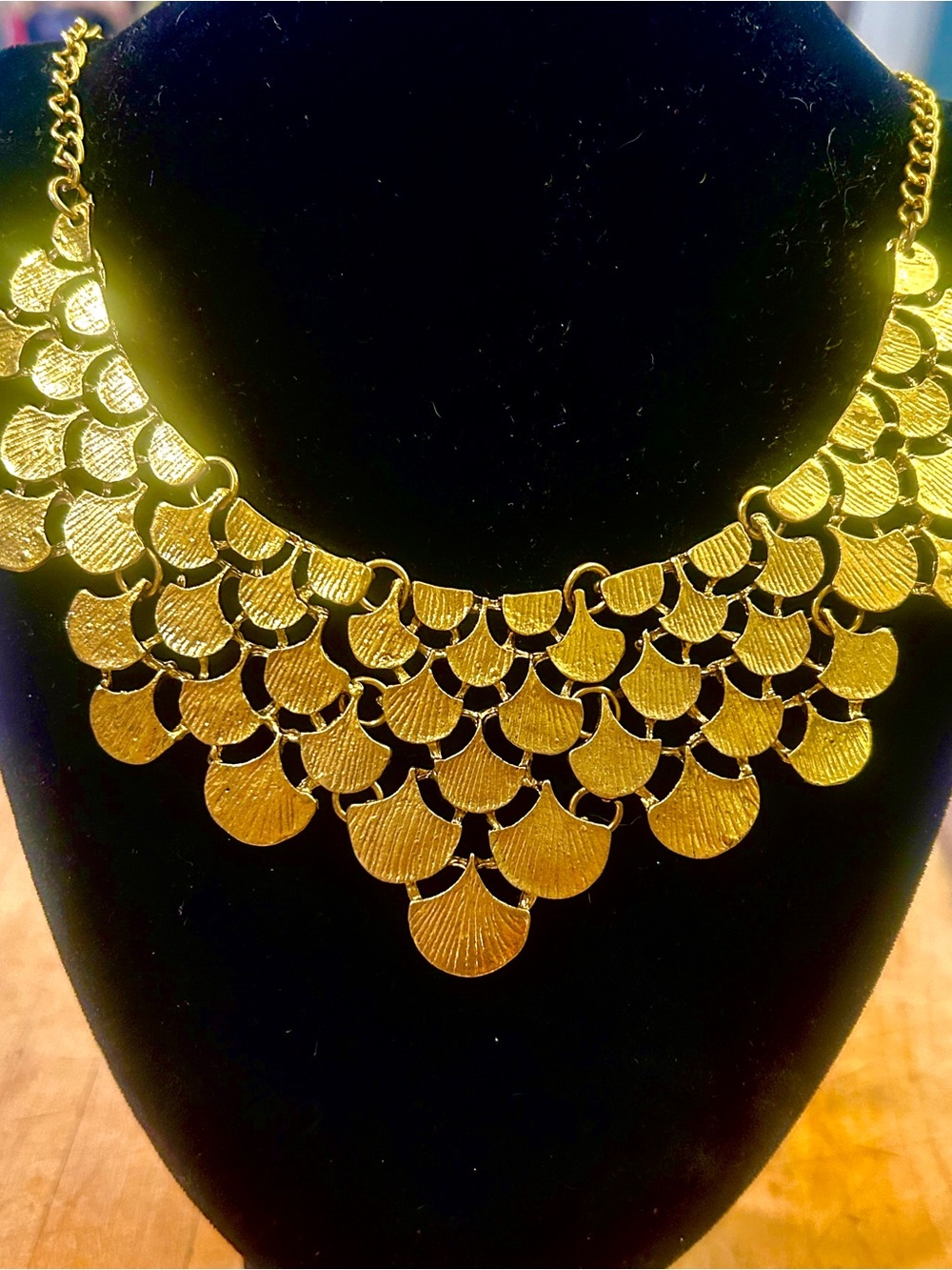 Gold Layered Scallop Statement Necklace - Women Jewelry
